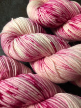 Load image into Gallery viewer, Strawberry Shortcake DK